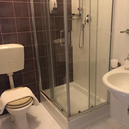 Da Ponticello Oda ve Kahvaltı Roma